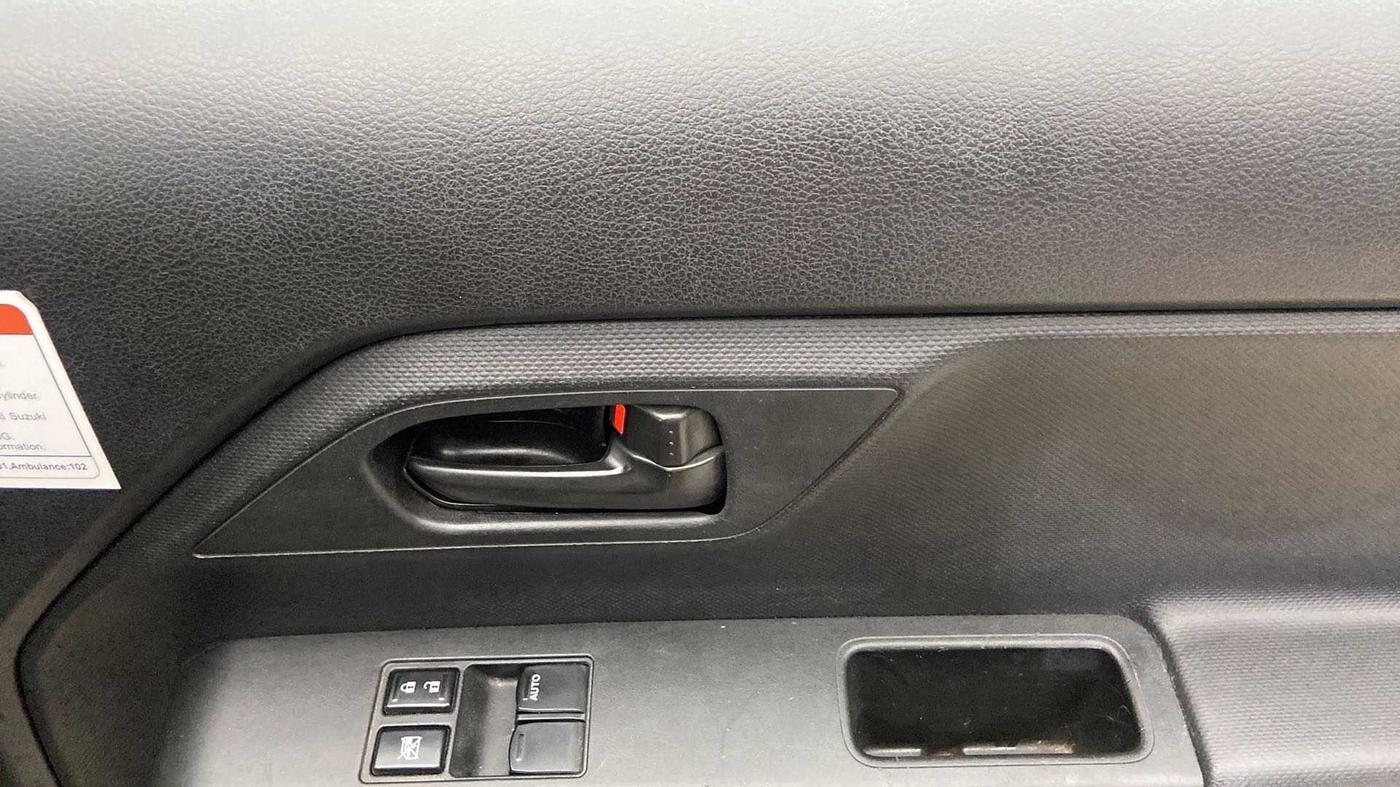 2019 Maruti New Wagon-R LXI CNG (O) 1.0, CNG, Manual, 37,133 km, Driver Side Door Panels Control