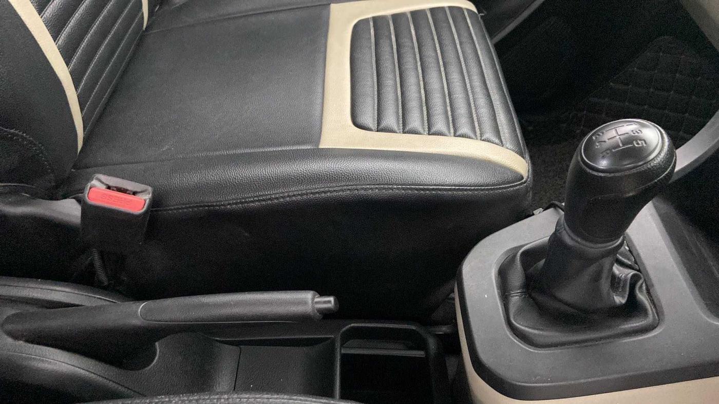 2019 Maruti New Wagon-R LXI CNG (O) 1.0, CNG, Manual, 37,133 km, Gear Lever