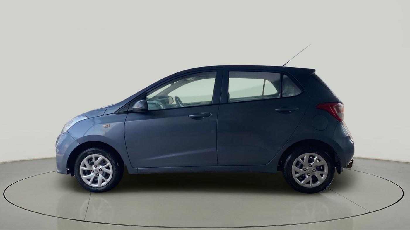 2017 Hyundai Grand i10 SPORTZ 1.2 KAPPA VTVT, Petrol, Manual, 22,702 km, Left Side