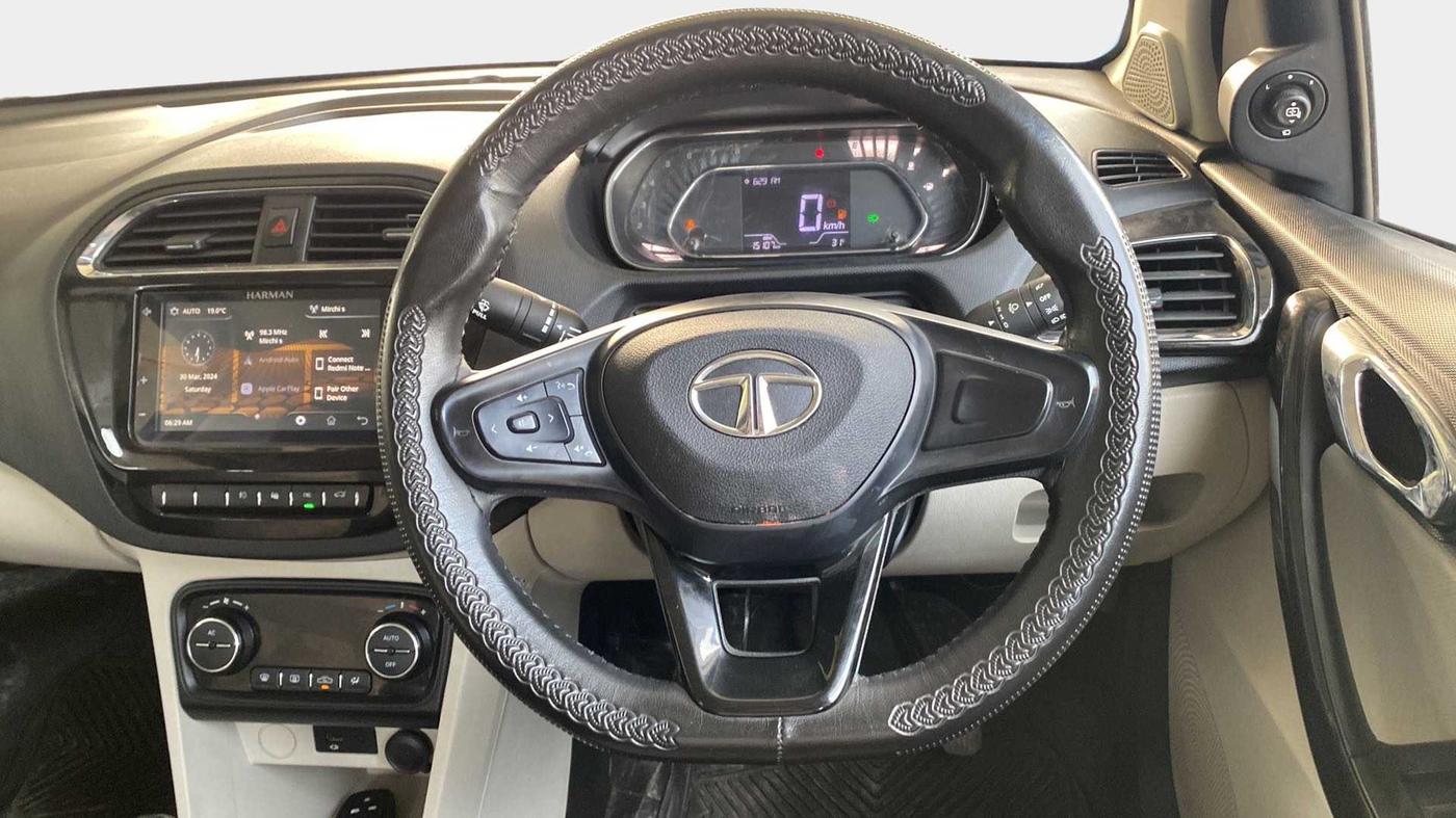 2022 Tata TIGOR XZ PLUS CNG, CNG, Manual, 15,256 km, Steering Wheel Close Up