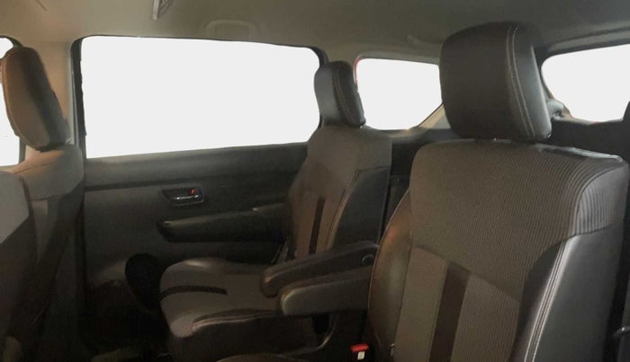 2021 Maruti XL6 ZETA MT, Petrol, Manual, 19,954 km, Right Side Rear Door Cabin