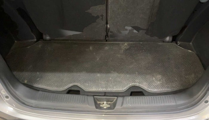 2021 Maruti XL6 ZETA MT, Petrol, Manual, 19,954 km, Boot Inside
