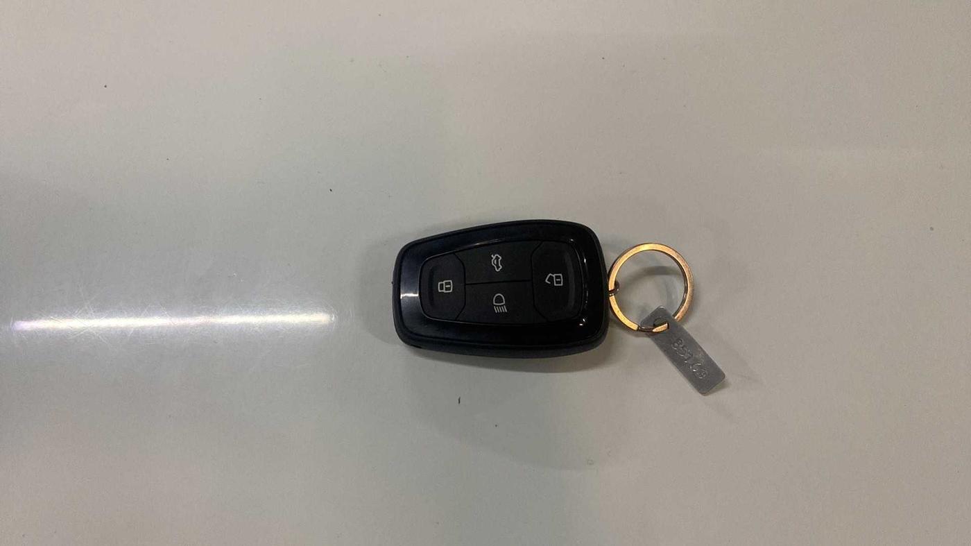 2021 Tata NEXON XZ PLUS PETROL, Petrol, Manual, 22,404 km, Key Close Up