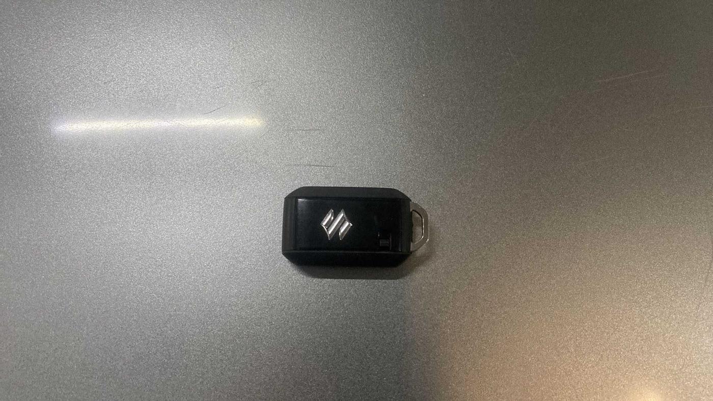 2020 Maruti Baleno ZETA PETROL 1.2, Petrol, Manual, 44,301 km, Key Close Up