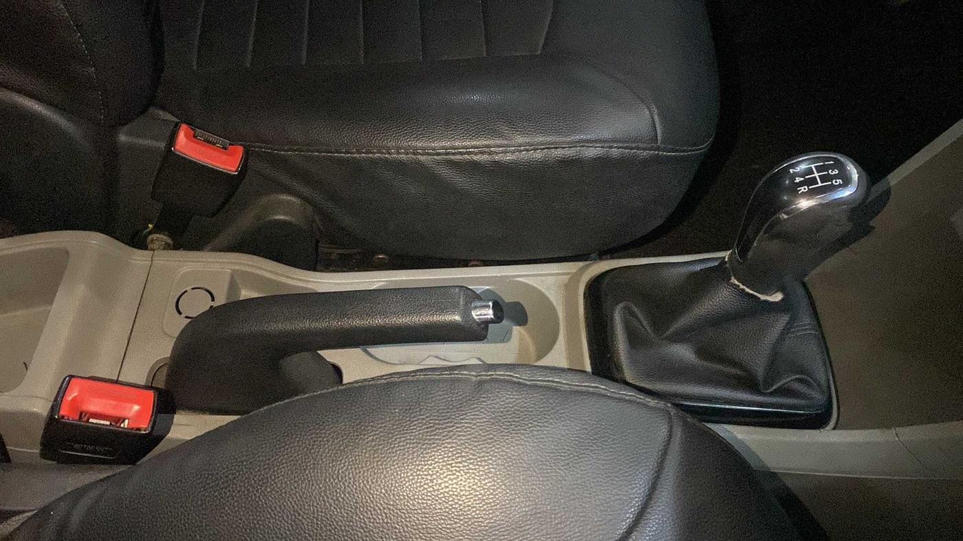 2017 Tata Tiago XT PETROL, Petrol, Manual, 68,218 km, Gear Lever