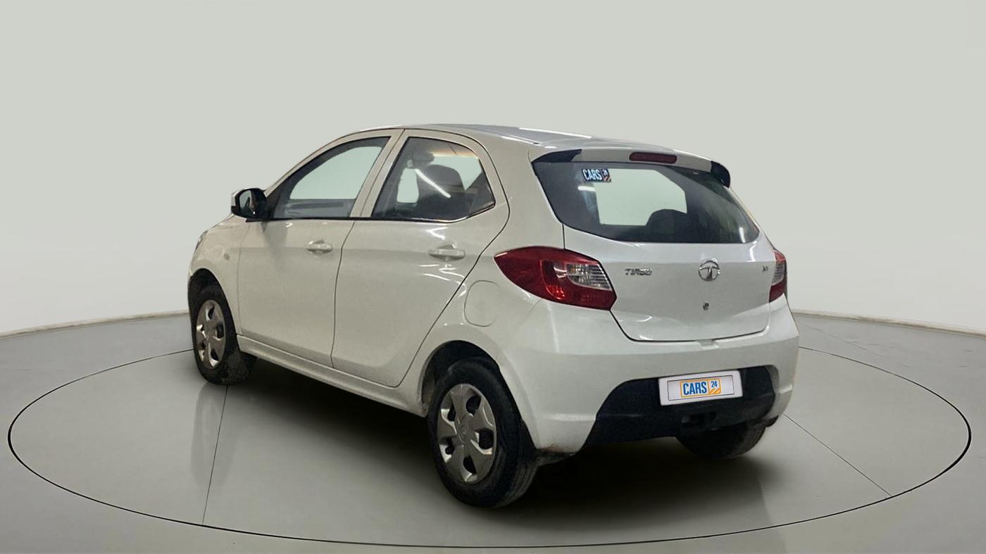 2017 Tata Tiago XT PETROL, Petrol, Manual, 68,218 km, Left Back Diagonal