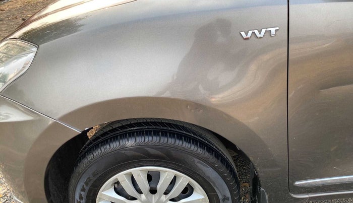 2017 Maruti Dzire VXI, Petrol, Manual, 65,593 km, Left fender - Slightly dented