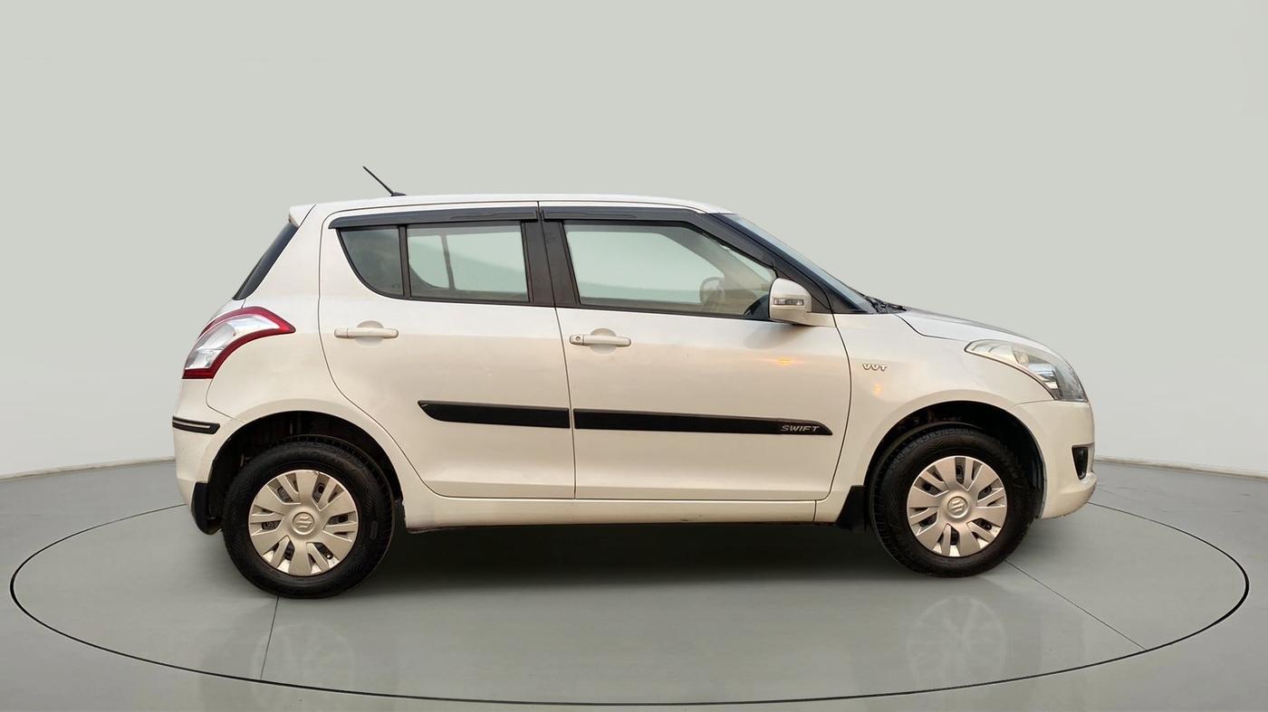 2014 Maruti Swift VXI, Petrol, Manual, 51,436 km, Right Side View
