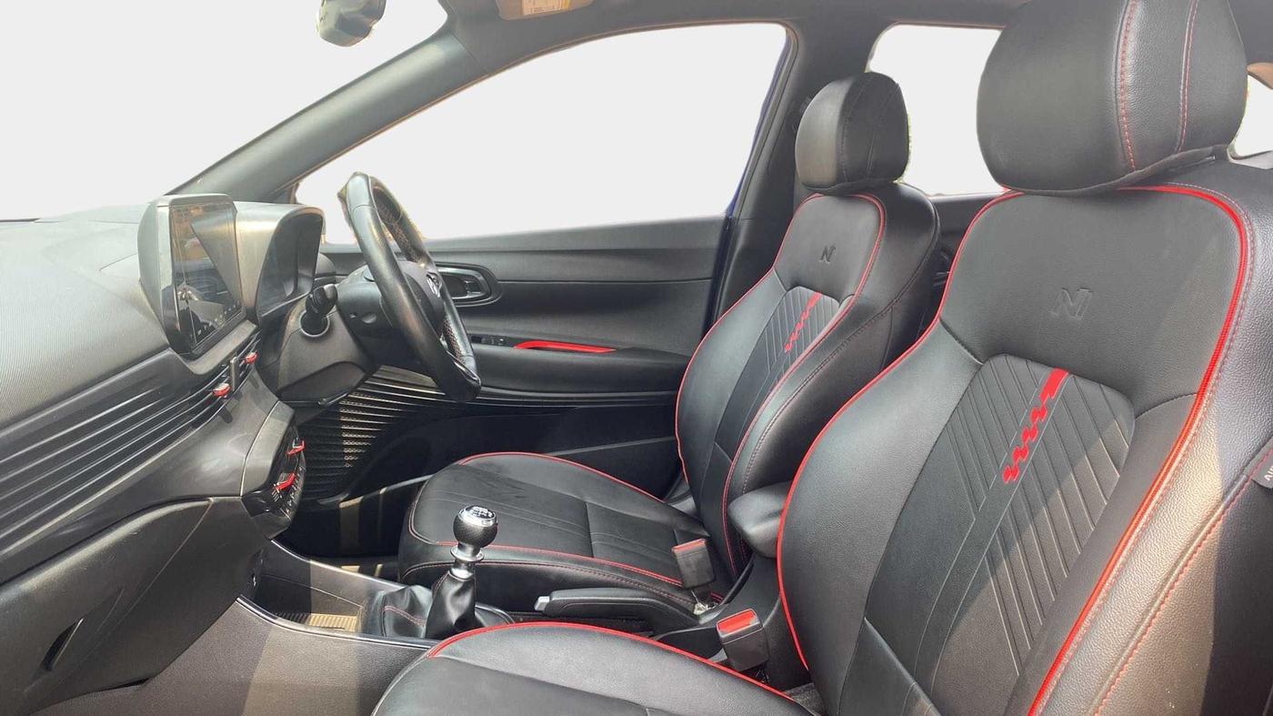2021 Hyundai NEW I20 N LINE N8 1.0 TURBO GDI IMT, Petrol, Manual, 28,212 km, Right Side Front Door Cabin