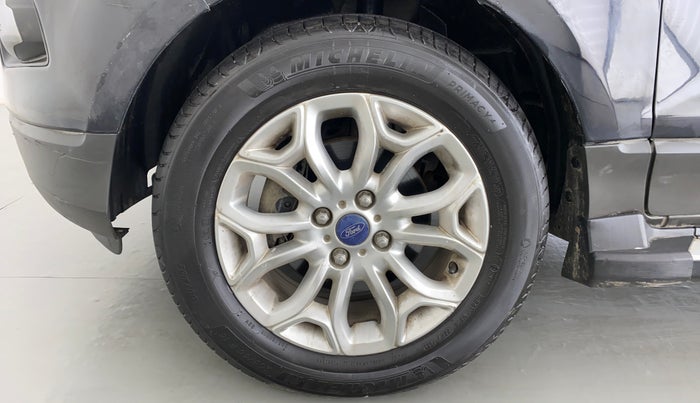2015 Ford Ecosport 1.5 TITANIUM TI VCT AT, Petrol, Automatic, 68,309 km, Left Front Wheel