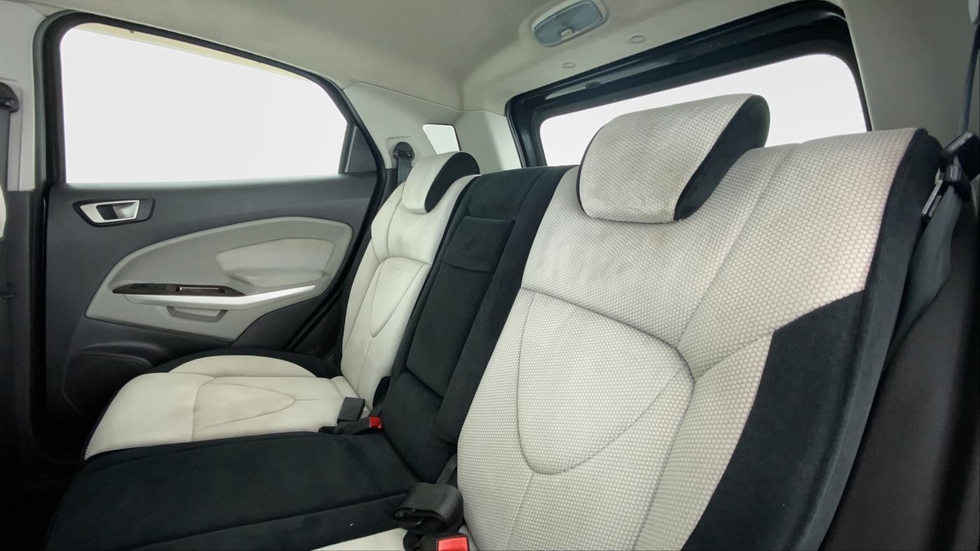 2015 Ford Ecosport 1.5 TITANIUM TI VCT AT, Petrol, Automatic, 68,309 km, Right Side Rear Door Cabin