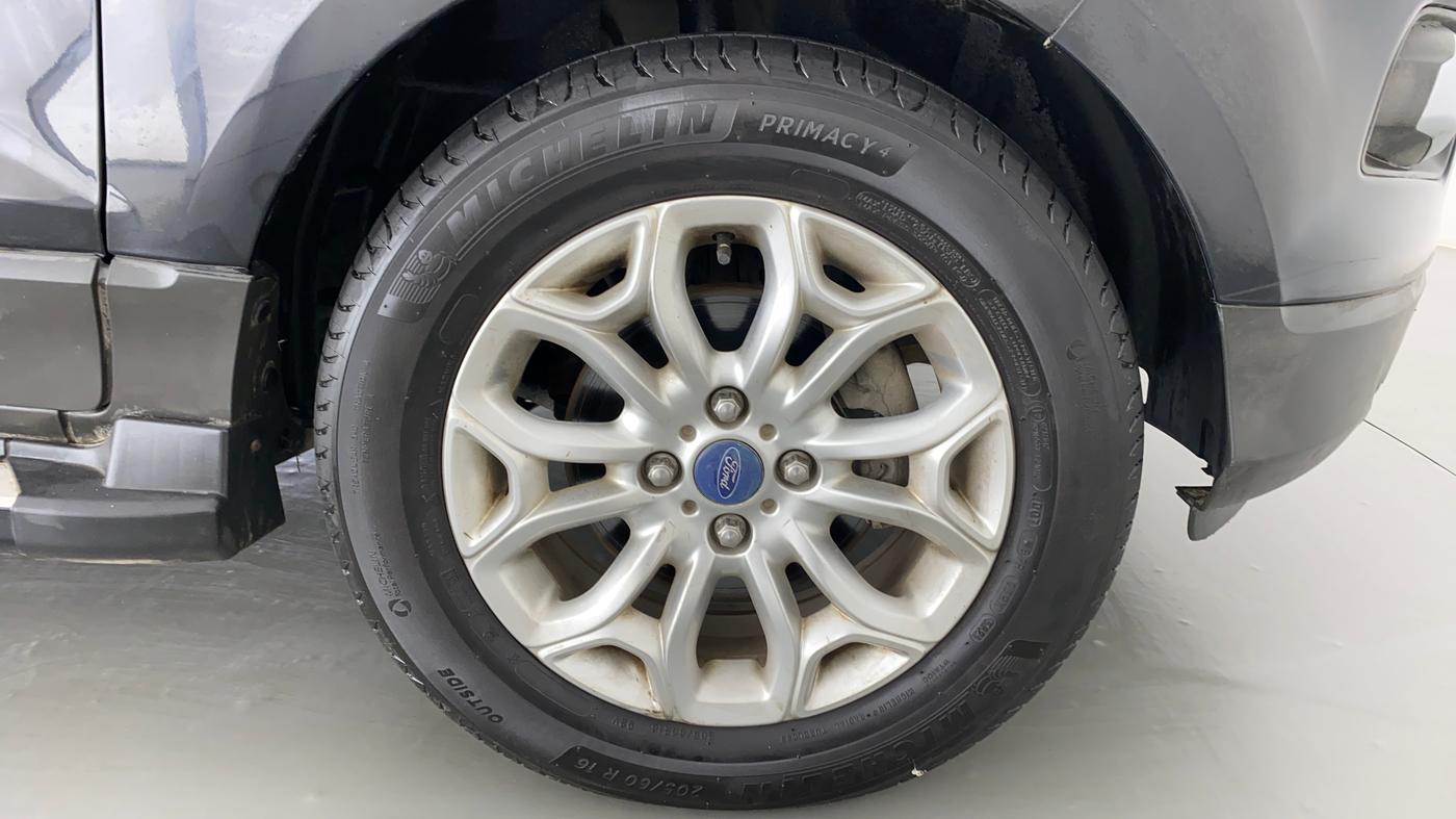 2015 Ford Ecosport 1.5 TITANIUM TI VCT AT, Petrol, Automatic, 68,309 km, Right Front Wheel
