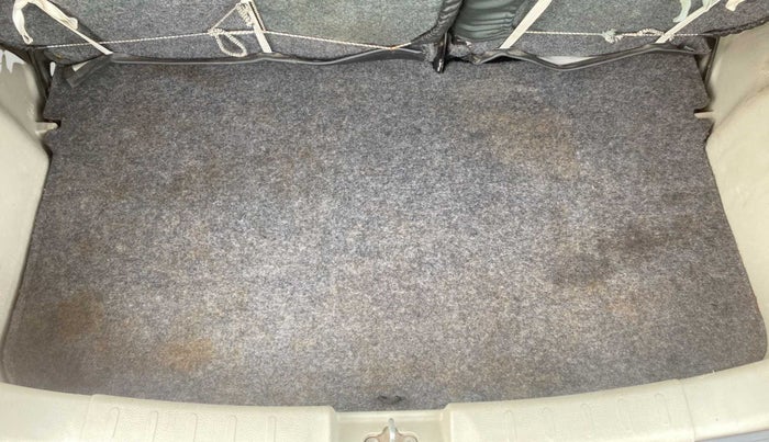 2015 Maruti Celerio ZXI, Petrol, Manual, 26,490 km, Boot Inside