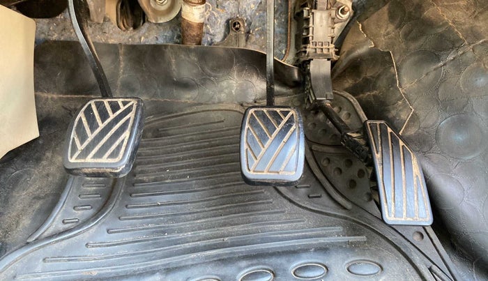 2020 Maruti Dzire VXI, Petrol, Manual, 26,589 km, Pedals