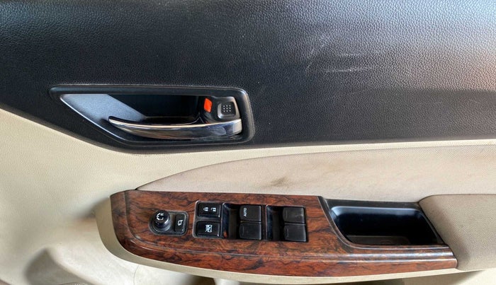 2020 Maruti Dzire VXI, Petrol, Manual, 26,589 km, Driver Side Door Panels Control