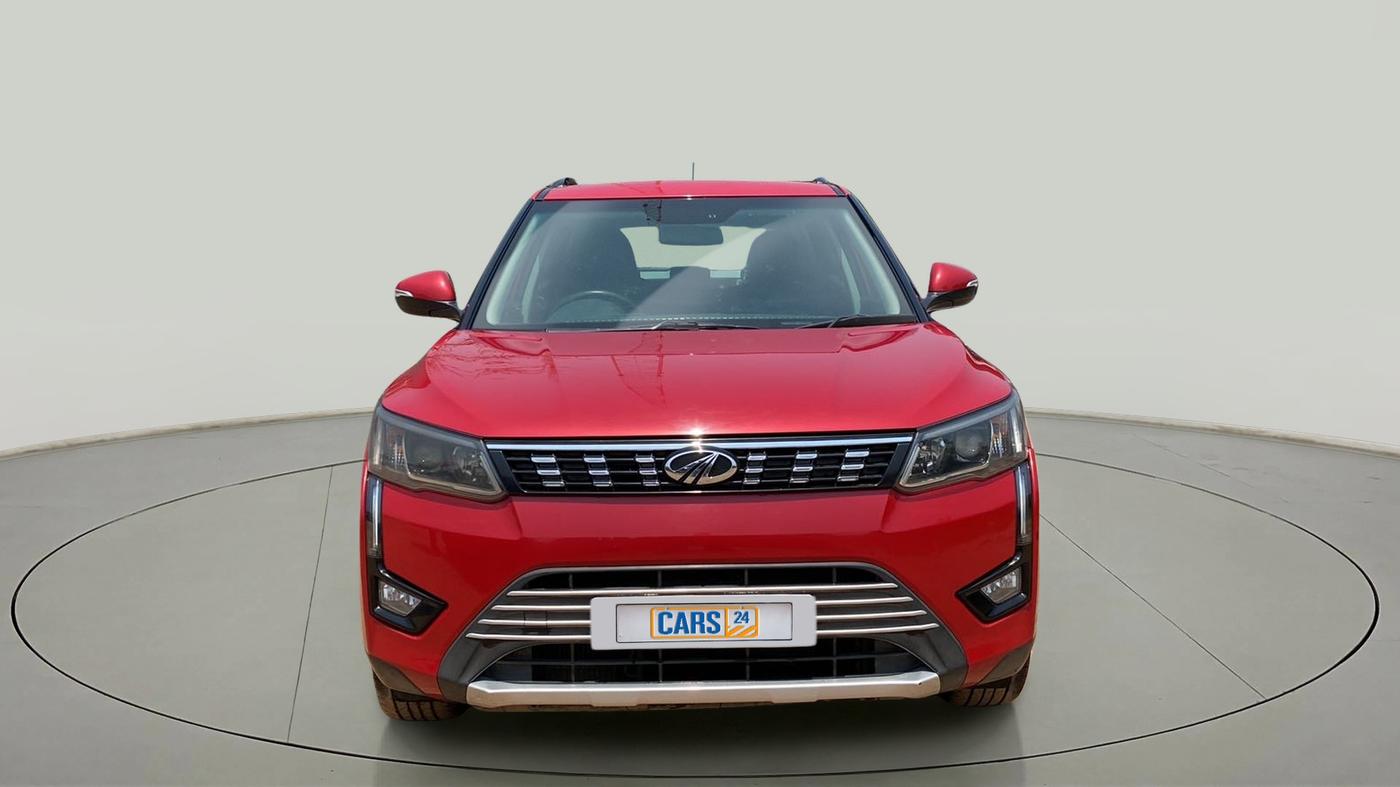 2020 Mahindra XUV300 W8 1.2 PETROL, Petrol, Manual, 50,294 km, Front