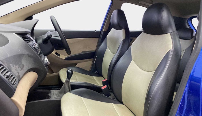2014 Hyundai Eon ERA +, Petrol, Manual, 47,533 km, Right Side Front Door Cabin