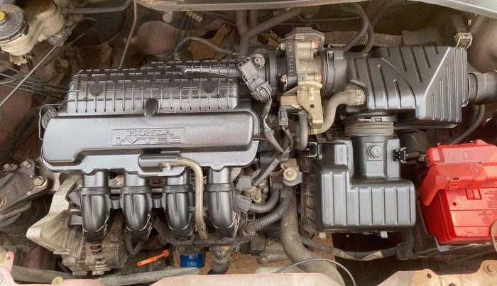 2018 Honda Brio VX MT, Petrol, Manual, 28,822 km, Open Bonet