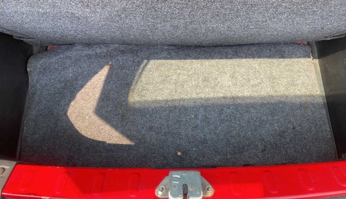 2018 Honda Brio VX MT, Petrol, Manual, 28,822 km, Boot Inside
