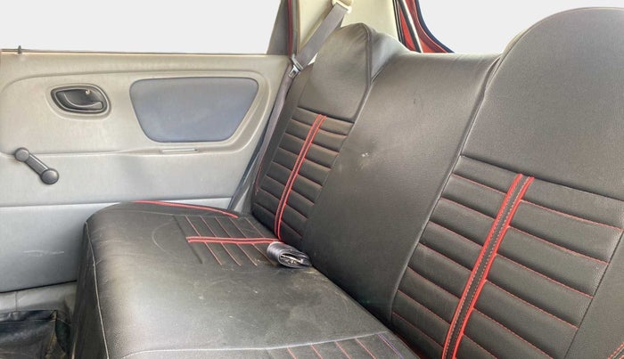 2011 Maruti Alto K10 VXI, Petrol, Manual, 1,04,102 km, Right Side Rear Door Cabin
