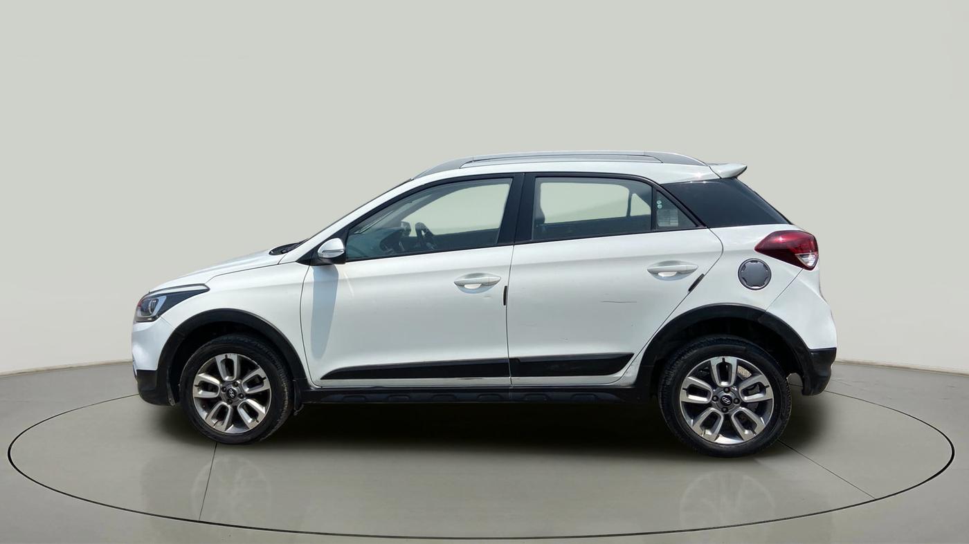 2015 Hyundai i20 Active 1.2 S, Petrol, Manual, 52,796 km, Left Side