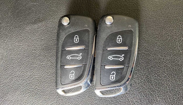 2015 Hyundai i20 Active 1.2 S, Petrol, Manual, 52,796 km, Key Close Up