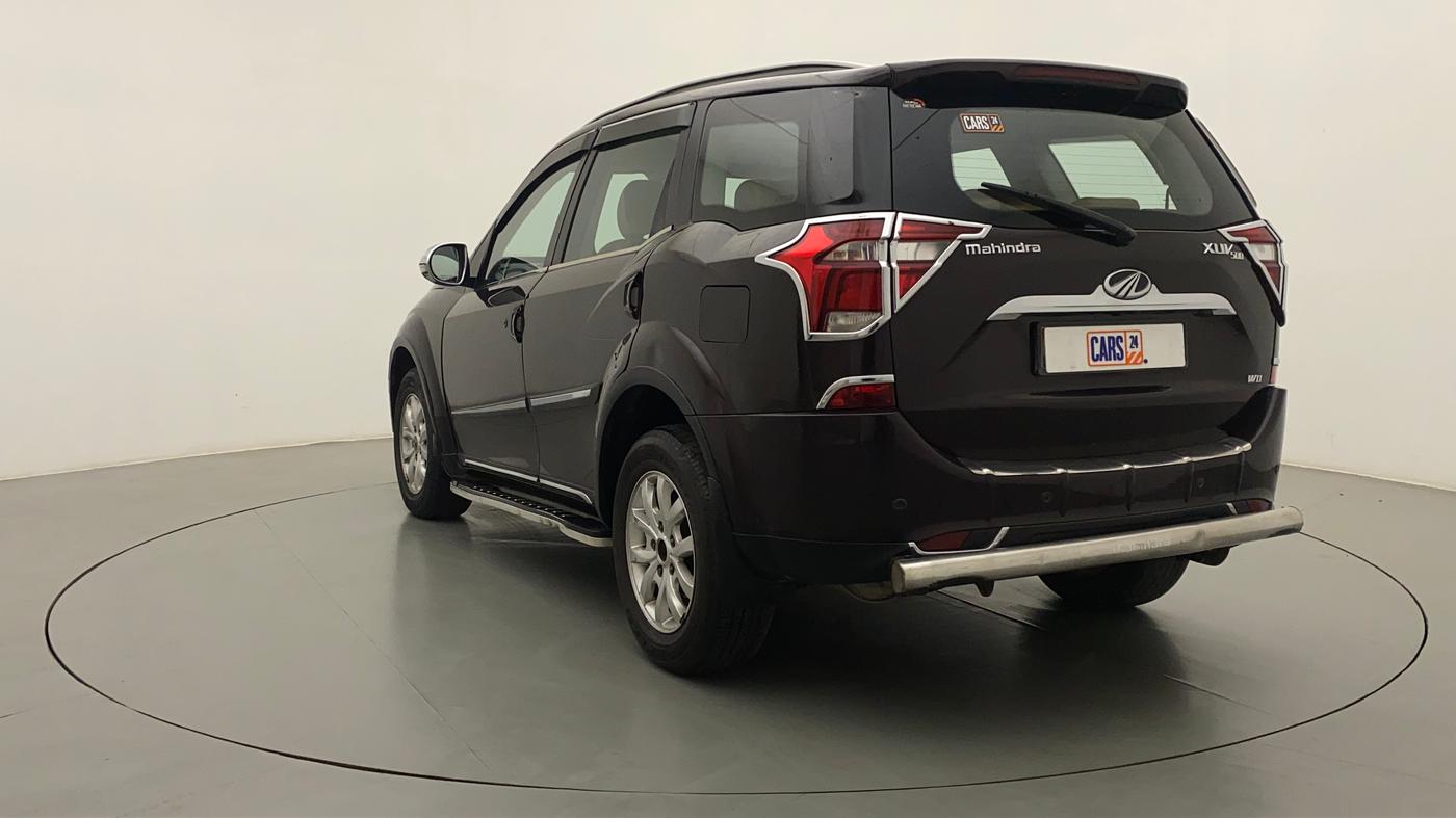 2018 Mahindra XUV500 W11, Diesel, Manual, 1,19,911 km, Left Back Diagonal
