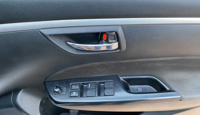 2013 Maruti Swift VXI, Petrol, Manual, 74,640 km, Driver Side Door Panels Control
