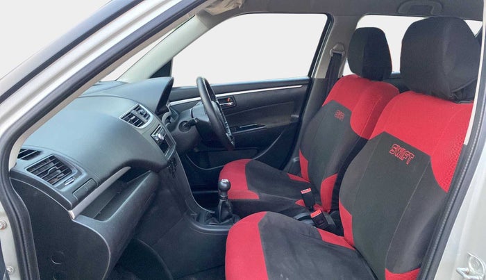 2013 Maruti Swift VXI, Petrol, Manual, 74,640 km, Right Side Front Door Cabin