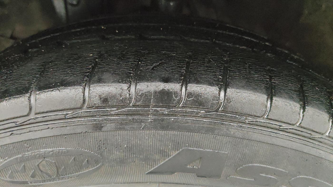2014 Honda City 1.5L I-VTEC VX CVT, Petrol, Automatic, 93,326 km, Left Front Tyre Tread