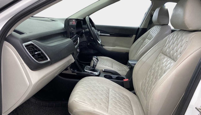 2020 KIA SELTOS HTX PLUS AT1.5 DIESEL, Diesel, Automatic, 65,496 km, Right Side Front Door Cabin