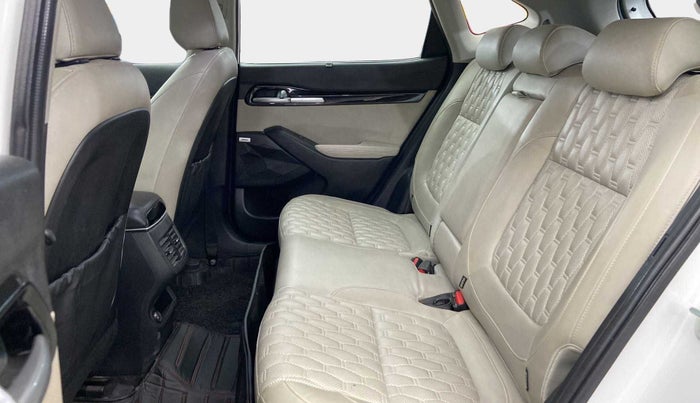 2020 KIA SELTOS HTX PLUS AT1.5 DIESEL, Diesel, Automatic, 65,496 km, Right Side Rear Door Cabin