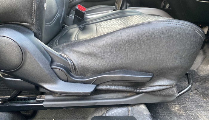 2020 Maruti Baleno ZETA PETROL 1.2, Petrol, Manual, 24,961 km, Driver Side Adjustment Panel