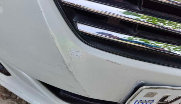 2016 Maruti Ciaz VDI+ SHVS, Diesel, Manual, 39,826 km, Front bumper - Paint has minor damage