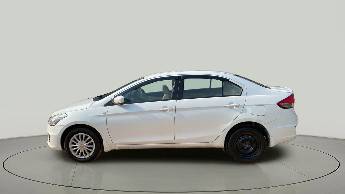 2016 Maruti Ciaz VDI+ SHVS, Diesel, Manual, 39,826 km, Left Side