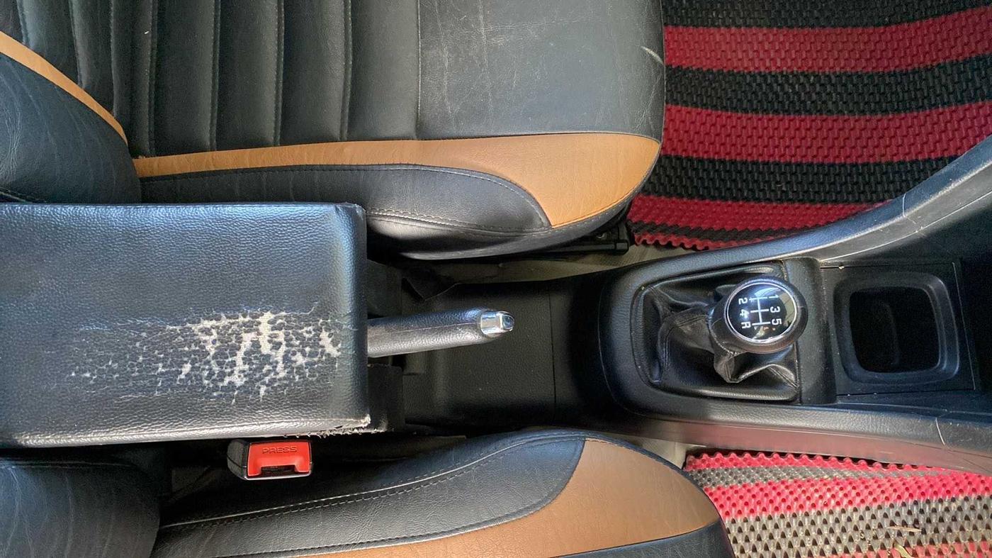 2012 Maruti Swift VDI, Diesel, Manual, 86,023 km, Gear Lever