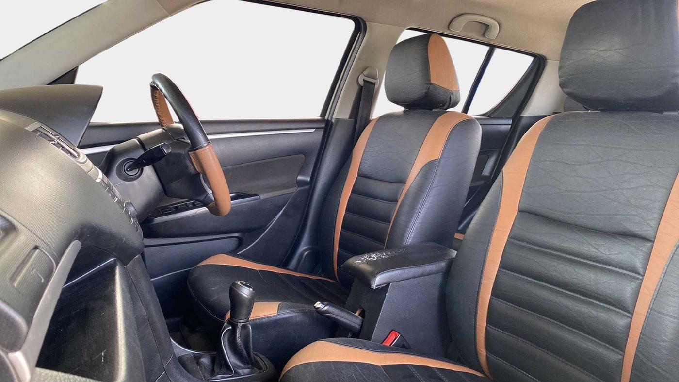 2012 Maruti Swift VDI, Diesel, Manual, 86,023 km, Right Side Front Door Cabin