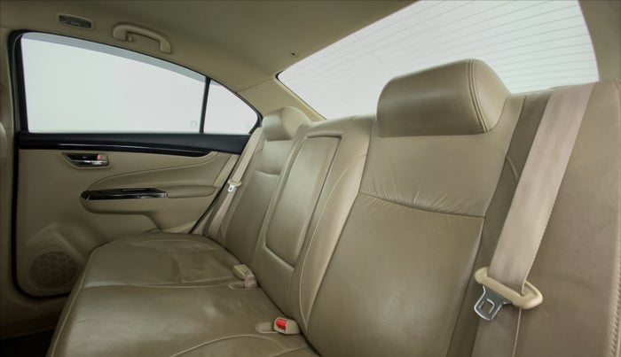 2017 Maruti Ciaz ALPHA 1.4 PETROL, Petrol, Manual, 79,277 km, Right Side Rear Door Cabin