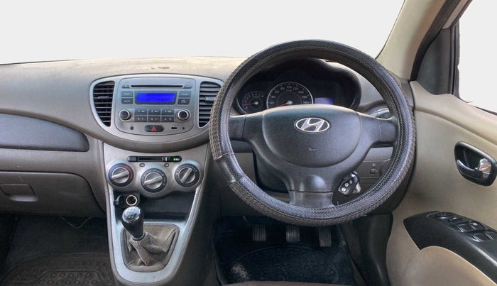 2011 Hyundai i10 MAGNA 1.2, Petrol, Manual, 31,013 km, Steering Wheel Close Up