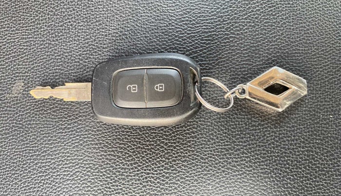 2021 Renault Kwid CLIMBER 1.0 (O), Petrol, Manual, 20,030 km, Key Close Up
