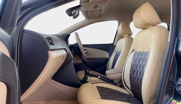 2018 Volkswagen Ameo HIGHLINE1.0L, Petrol, Manual, 54,249 km, Right Side Front Door Cabin