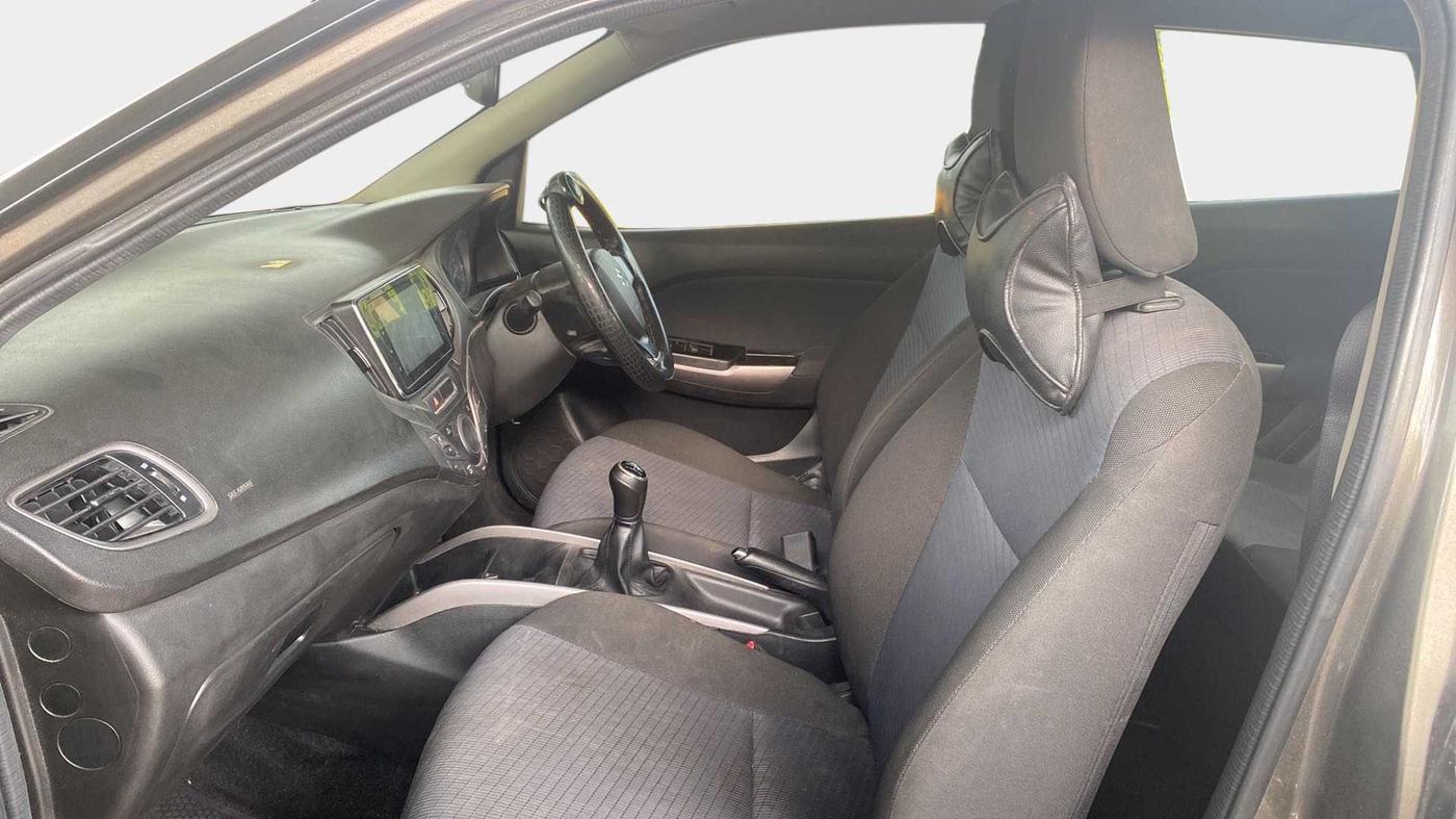 2021 Maruti Baleno ZETA PETROL 1.2, Petrol, Manual, 43,346 km, Right Side Front Door Cabin