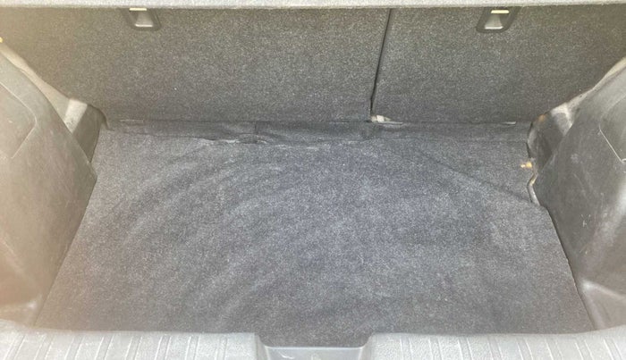 2021 Maruti Baleno ZETA PETROL 1.2, Petrol, Manual, 43,346 km, Boot Inside