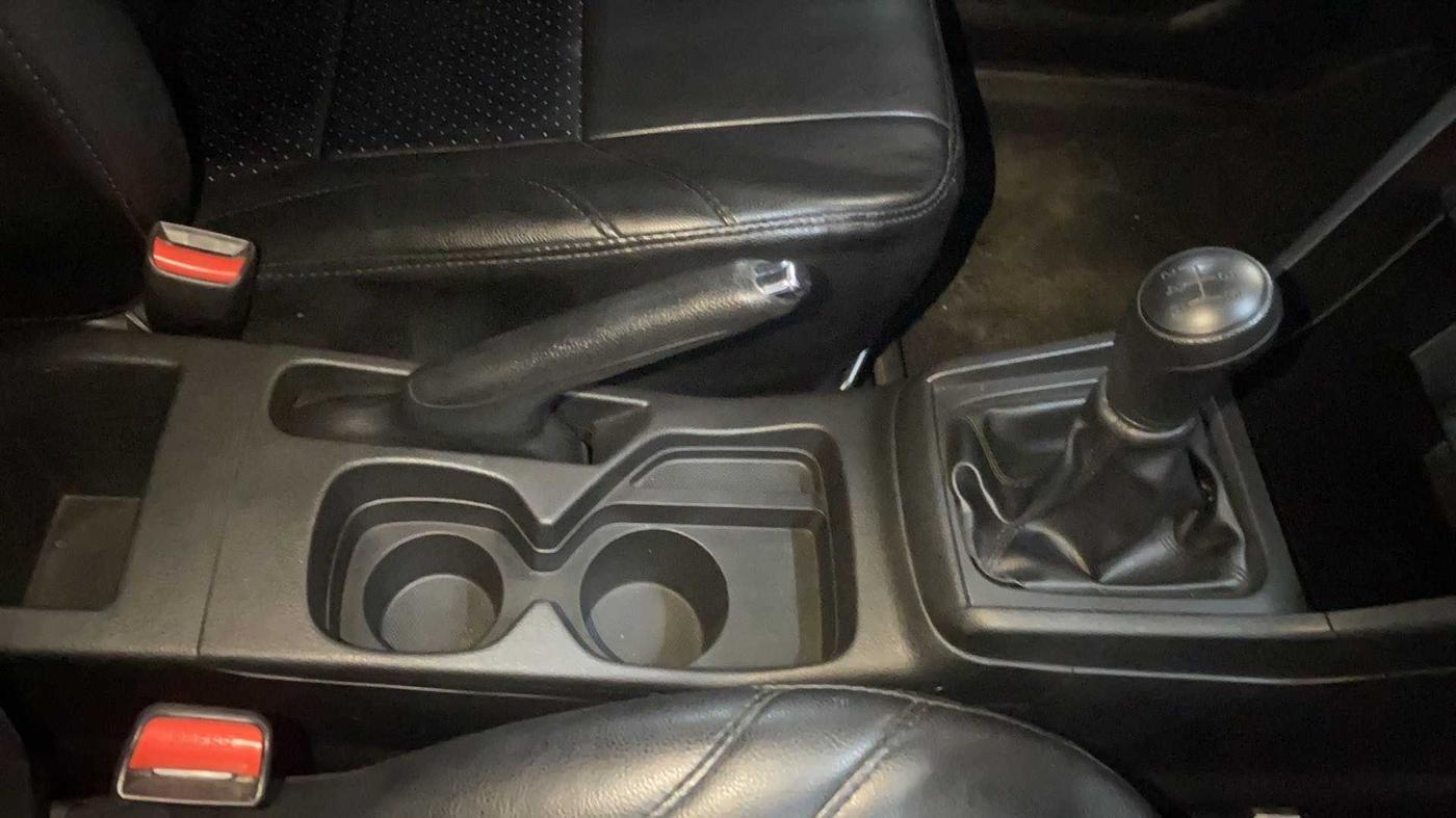 2020 Maruti Vitara Brezza LXI, Petrol, Manual, 20,795 km, Gear Lever