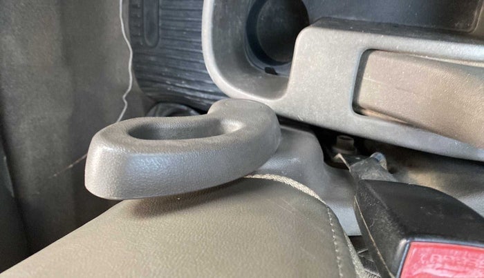 2010 Hyundai i10 SPORTZ 1.2, Petrol, Manual, 64,581 km, Driver Side Adjustment Panel