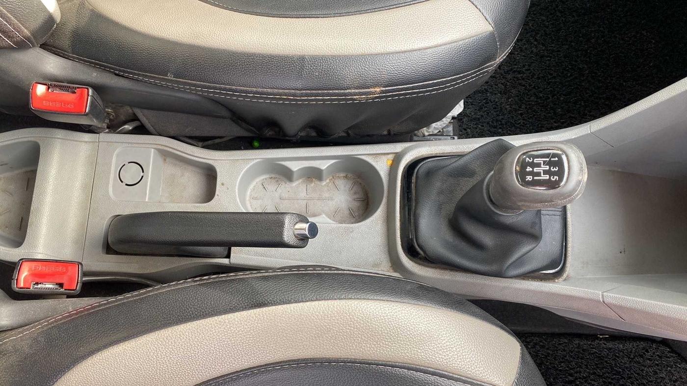 2020 Tata Tiago XZ PLUS PETROL, Petrol, Manual, 26,242 km, Gear Lever
