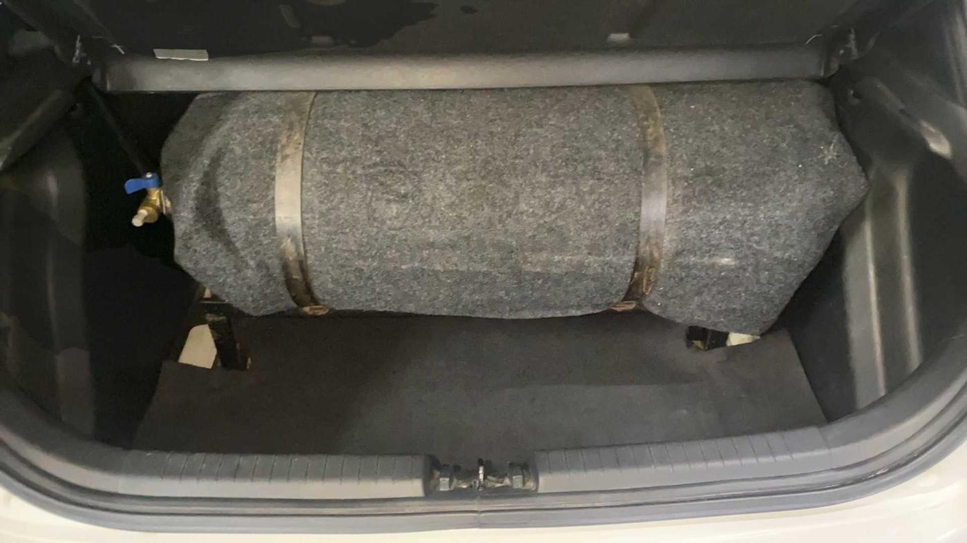 2019 Hyundai Elite i20 MAGNA PLUS 1.2, CNG, Manual, 61,965 km, Boot Inside