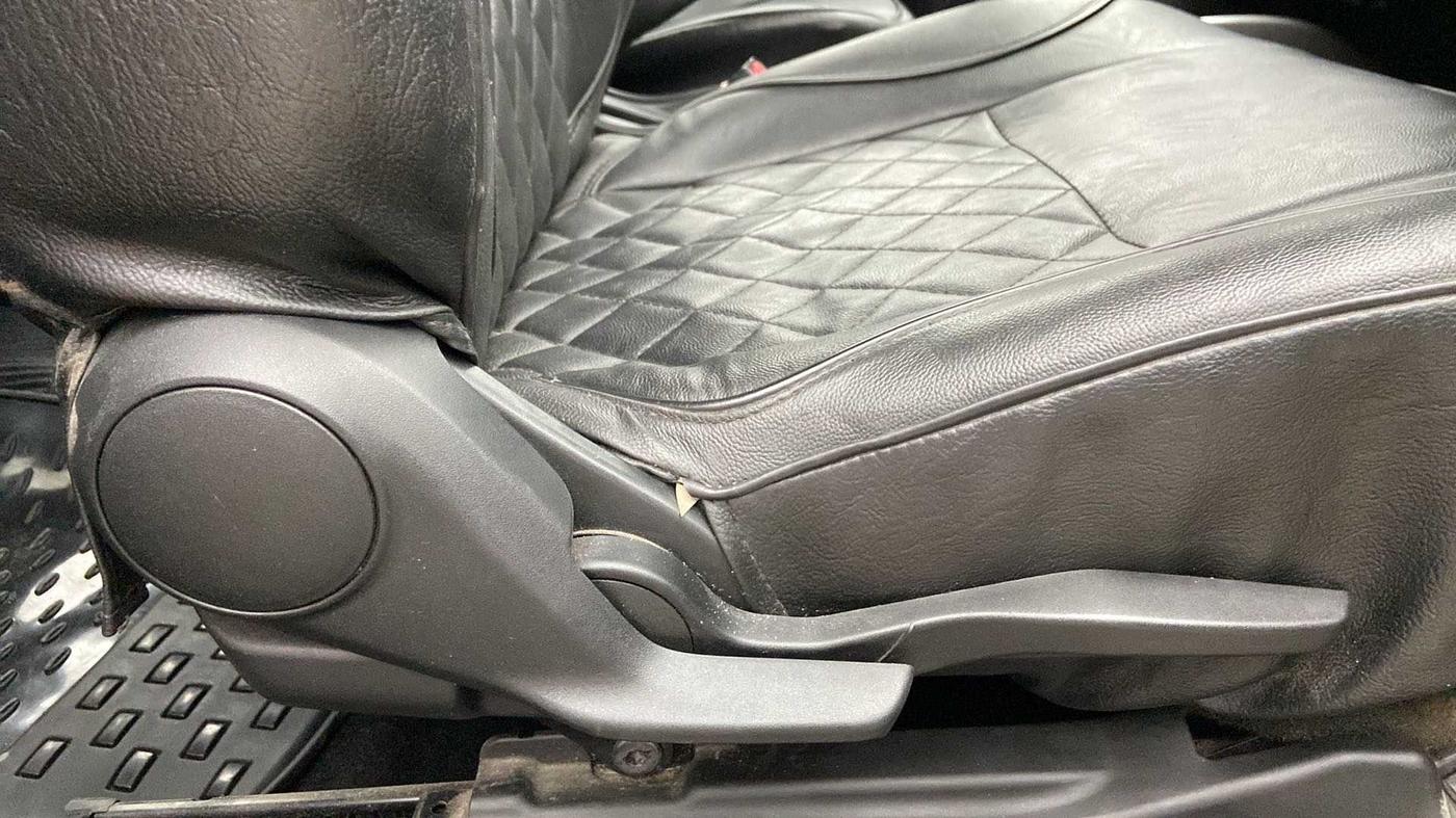 2020 Maruti Baleno ZETA PETROL 1.2, Petrol, Manual, 25,662 km, Driver Side Adjustment Panel