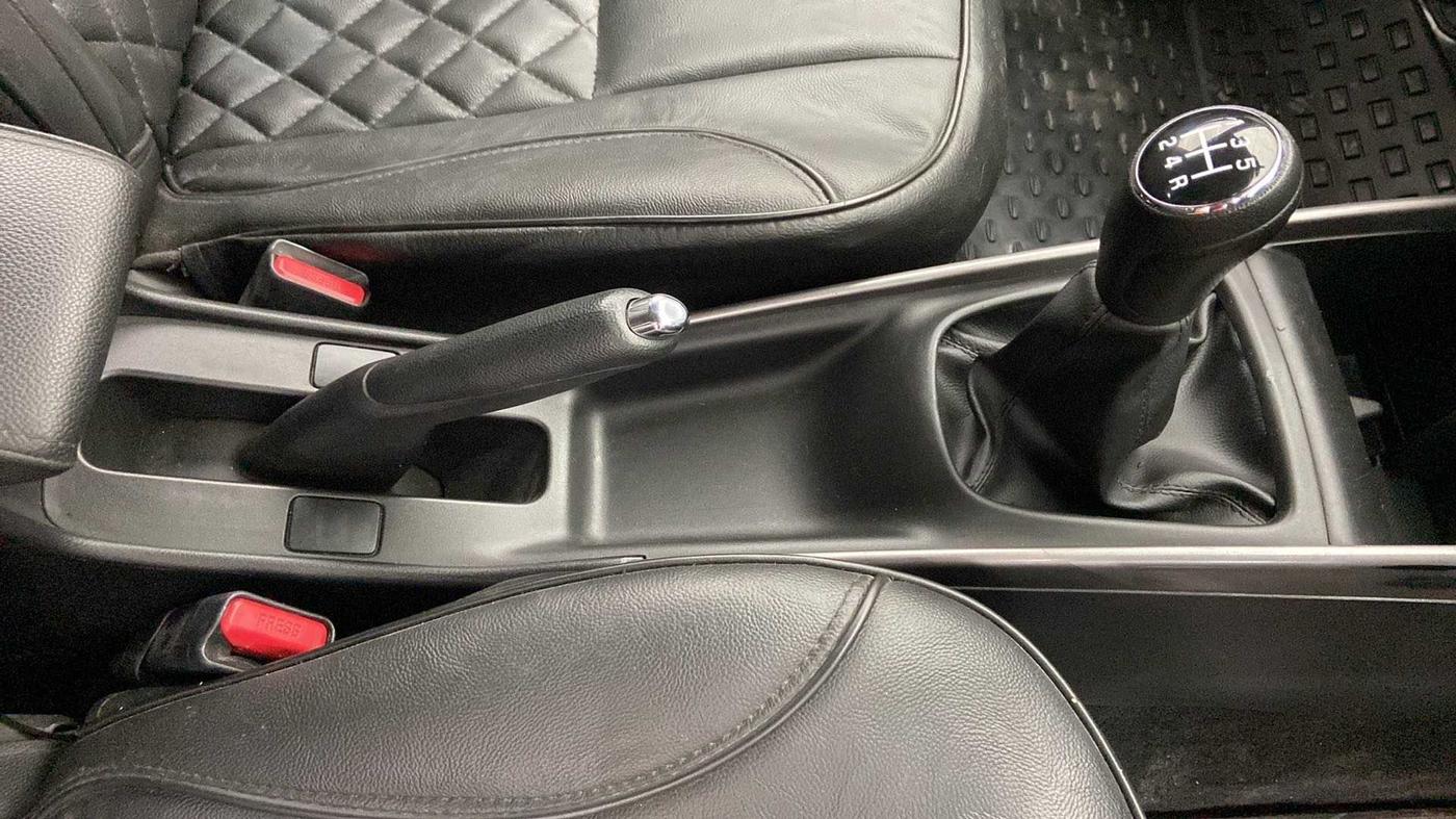 2020 Maruti Baleno ZETA PETROL 1.2, Petrol, Manual, 25,662 km, Gear Lever