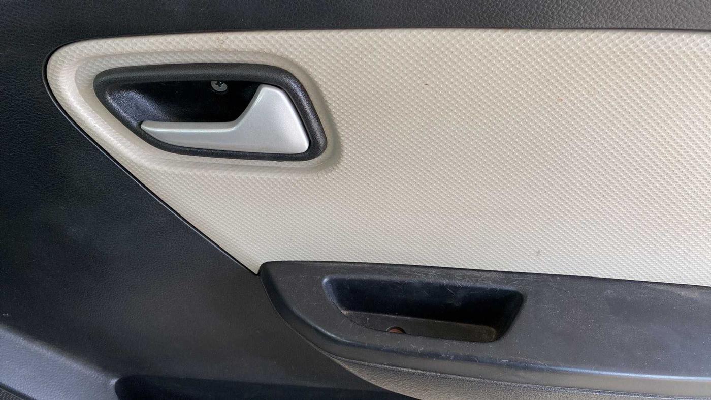 2022 Maruti Alto VXI, Petrol, Manual, 21,532 km, Driver Side Door Panels Control